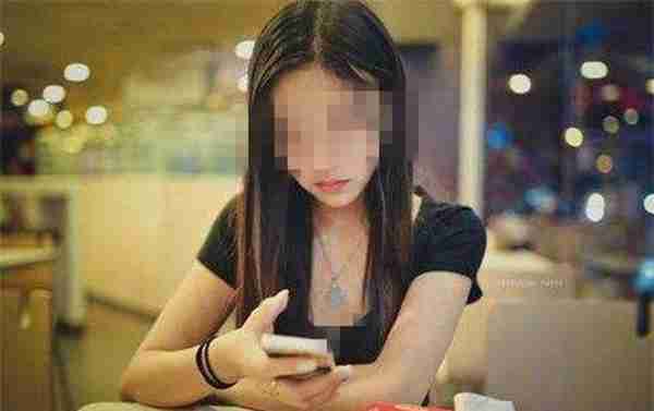 2021年，杭州女子被骗45万后使用“美人计”，让骗子回国自投罗网
