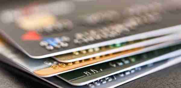 招商银行信用卡出现逾期后，该如何协商还款？